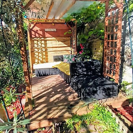 סן-ואלרי-סור-סום Gite Du Jardin Secret מראה חיצוני תמונה