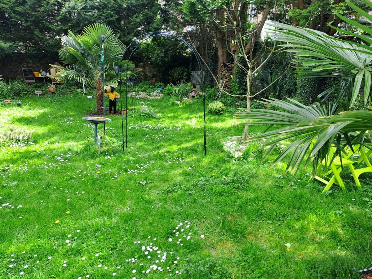 סן-ואלרי-סור-סום Gite Du Jardin Secret מראה חיצוני תמונה