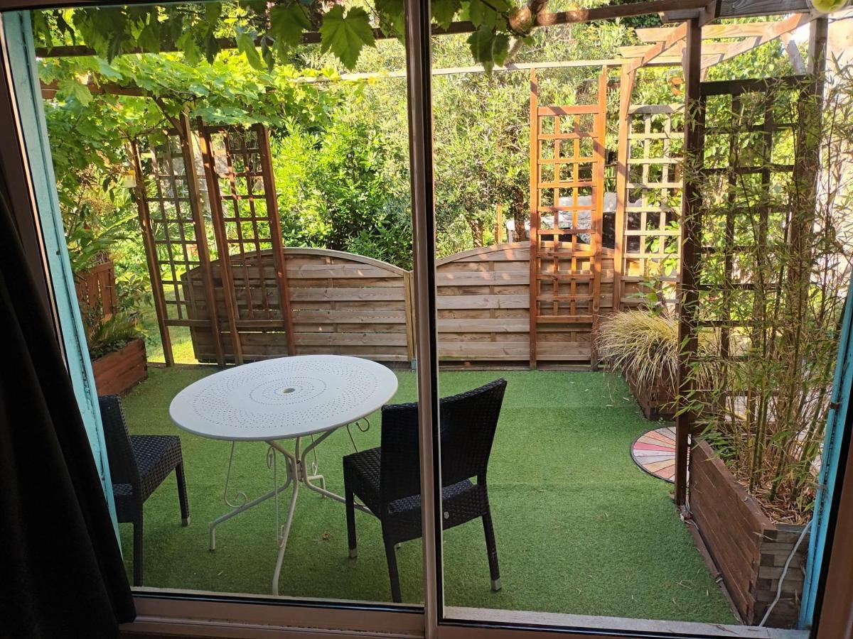 סן-ואלרי-סור-סום Gite Du Jardin Secret מראה חיצוני תמונה